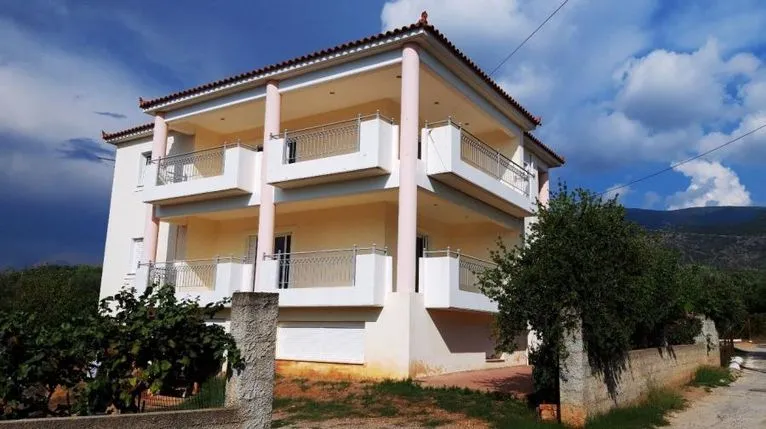 Building 374 sqm for sale, Messinia, Kalamata