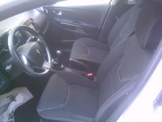 Renault Clio 2017-thumb-11