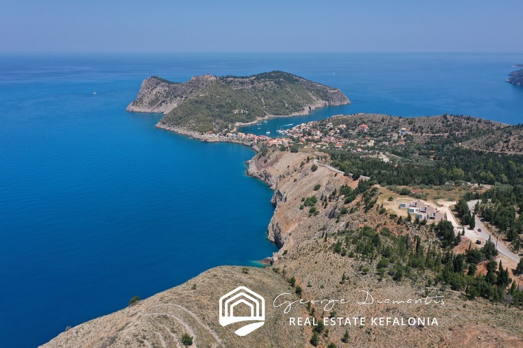 Αγροτεμάχια 4.906 τ.μ. προς πώληση, Έρισος