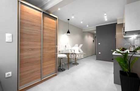 Apartment 335sqm for sale-Lefkos Pirgos
