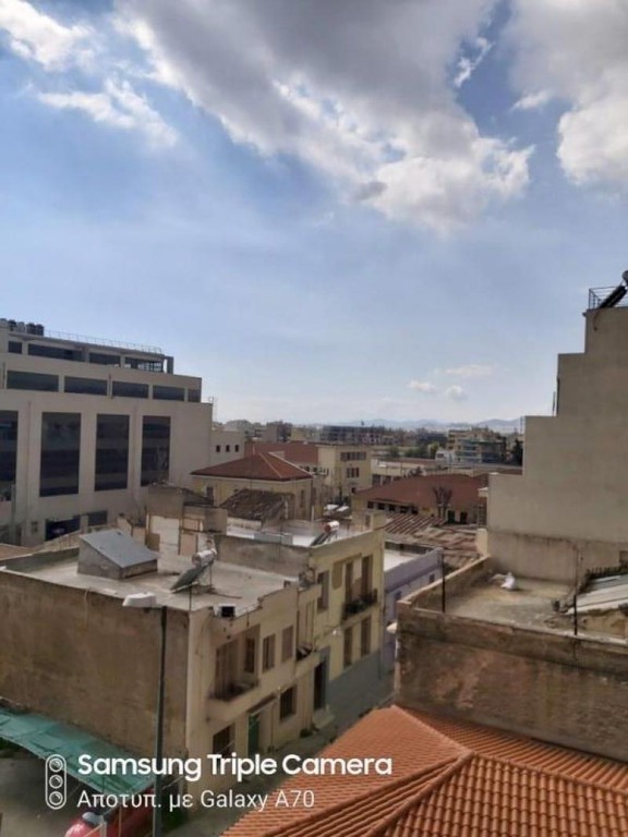 Κτίριο 905 τ.μ. πρός πώληση, Αθήνα - Κέντρο, Κολωνός - Κολοκυνθούς