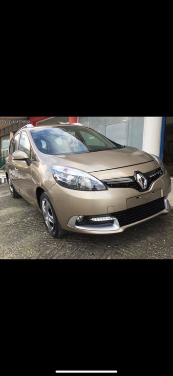 Renault Grand Scenic 2015