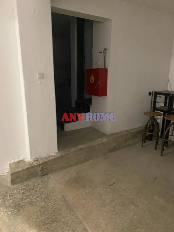 Αποθήκη 160 τ.μ. προς πώληση, Δέρκων