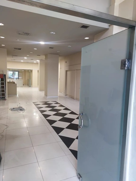 Κατάστημα 304 τ.μ. πρός ενοικίαση, Εβρος, Ορεστιάδα