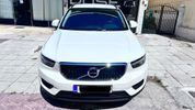 Volvo XC40 '19-thumb-10