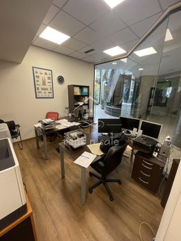 Office 42 sqm for sale