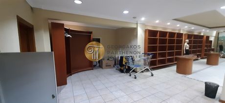 Store 258sqm for sale-Center