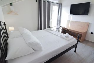 Σοφίτα 80 τ.μ. για κράτηση, Ζάκυνθος, Λαγανάς-thumb-16