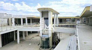 Επιχειρηματικό κτίριο 1.900 τ.μ. για πώληση