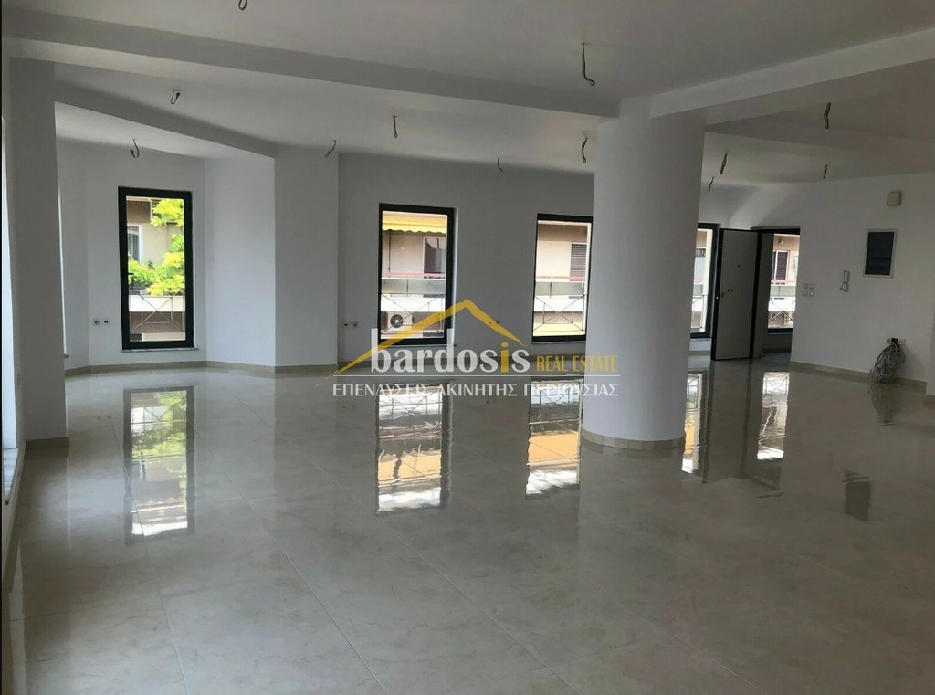 Γραφείο 300 τ.μ. πρός ενοικίαση, Αθήνα - Βόρεια Προάστια, Νέα Ιωνία