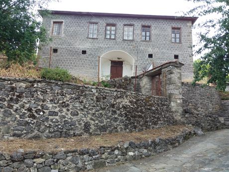 Μονοκατοικία 200 τ.μ. προς πώληση