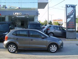 Volkswagen Polo 2011-thumb-2