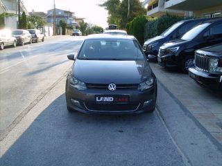 Volkswagen Polo 2011-thumb-5