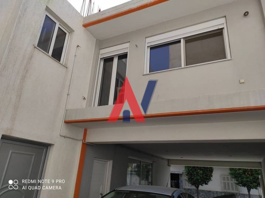 Επιχειρηματικό κτίριο 235 τ.μ. πρός πώληση, Αθήνα - Κέντρο, Κολωνός - Κολοκυνθούς