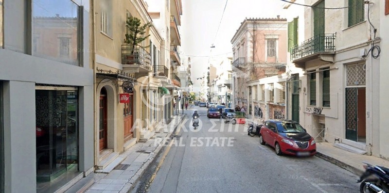 Κατάστημα 58 τ.μ. προς πώληση, Κέντρο Πάτρας