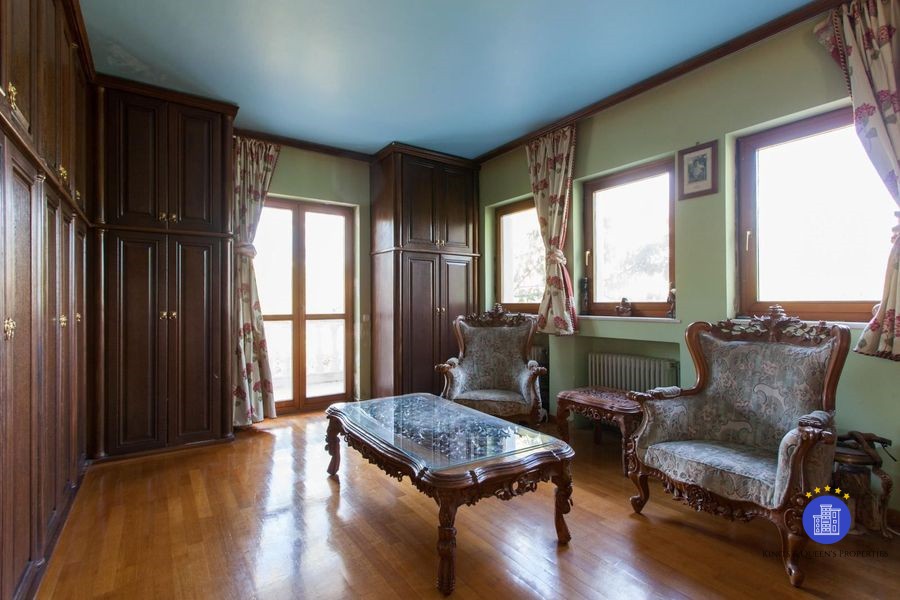 Βίλλα 1.300 τ.μ. πρός πώληση, Αθήνα - Βόρεια Προάστια, Άγιος Στέφανος