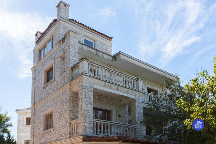 Βίλλα 1.300 τ.μ. πρός πώληση, Αθήνα - Βόρεια Προάστια, Άγιος Στέφανος