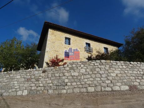 Μονοκατοικία 220 τ.μ. για πώληση