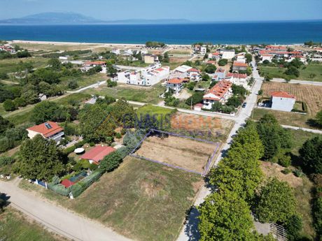 Land plot 314sqm for sale-Rentina » Stavros