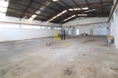 Βιομηχανικός χώρος 550τ.μ. για πώληση-Λαγκαδάς » Κέντρο
