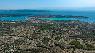 Αγροτεμάχια 69.900 τ.μ. για πώληση