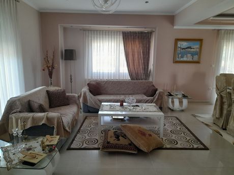 Διαμέρισμα 160 τ.μ. για ενοικίαση