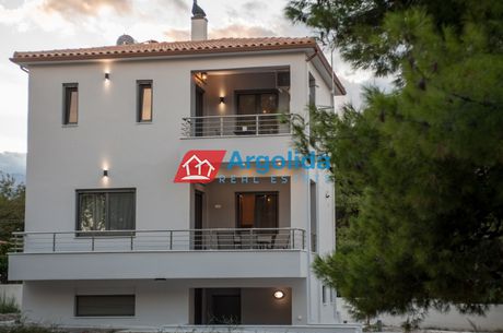 Maisonette 130sqm for sale-Aigio » Agia Anna