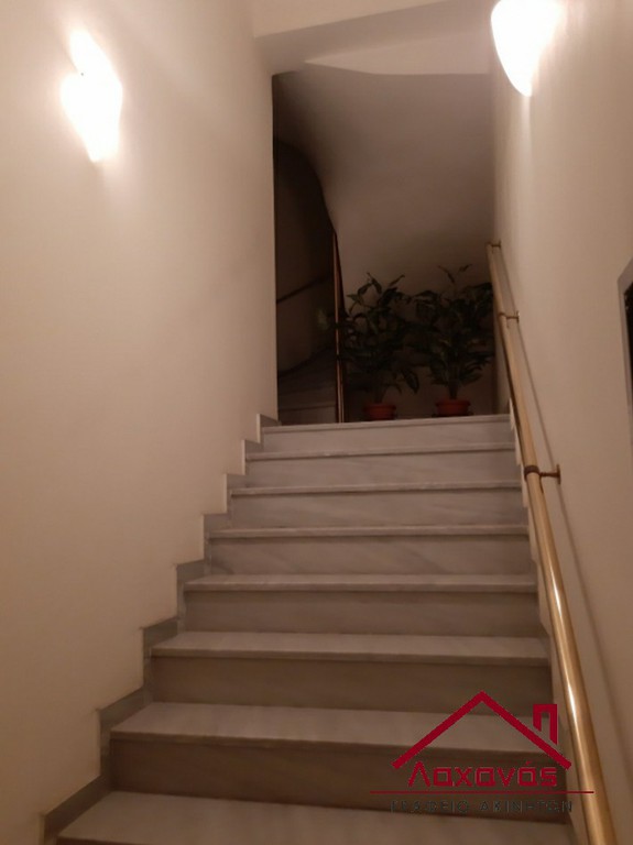 Κτίριο 330 τ.μ. πρός πώληση, Αθήνα - Κέντρο, Κολωνός - Κολοκυνθούς