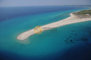 Αγροτεμάχια 8.000 τ.μ. προς πώληση, Ποσείδι-thumb-2