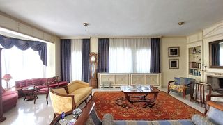 Μεζονέτα 300 τ.μ. για ενοικίαση