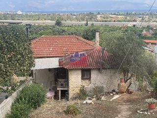 Μονοκατοικία 100 τ.μ. για πώληση