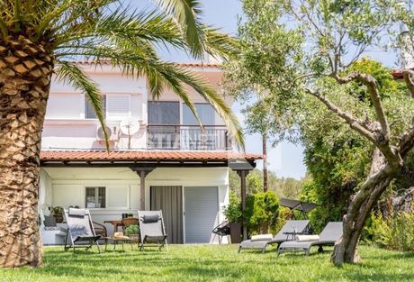 Maisonette 85sqm for sale-Sithonia » Center