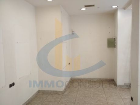 Κατάστημα 54τ.μ. για πώληση-Καλλιθέα » Λόφος σικελίας