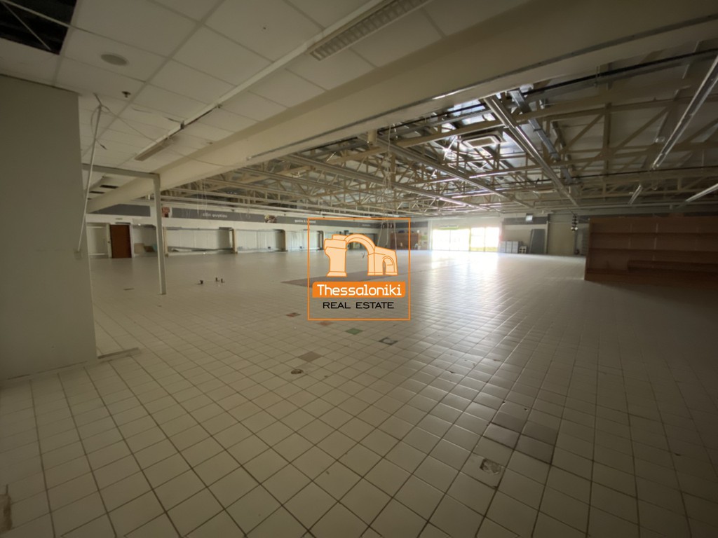 Κατάστημα 1.500 τ.μ. πρός ενοικίαση, Θεσσαλονίκη - Περιφ/Κοί Δήμοι, Ωραιόκαστρο