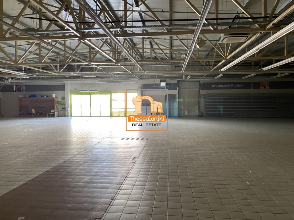Κατάστημα 1.500 τ.μ. πρός ενοικίαση, Θεσσαλονίκη - Περιφ/Κοί Δήμοι, Ωραιόκαστρο