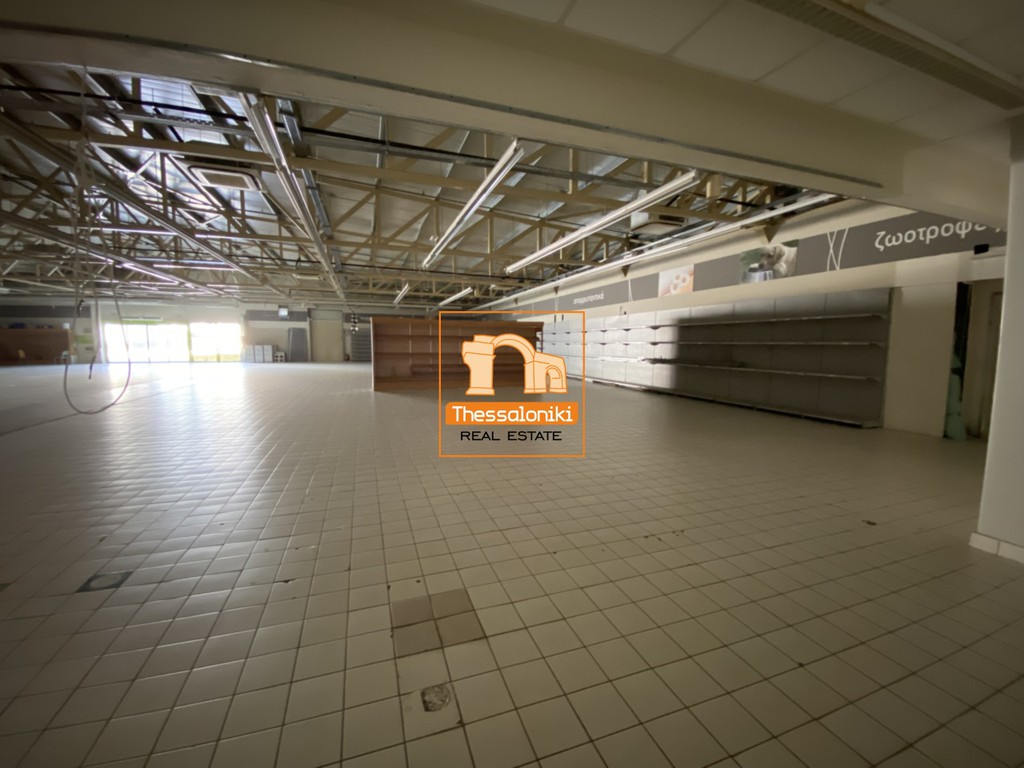 Κατάστημα 1.500 τ.μ. πρός ενοικίαση, Θεσσαλονίκη - Περιφ/Κοί Δήμοι, Ωραιόκαστρο