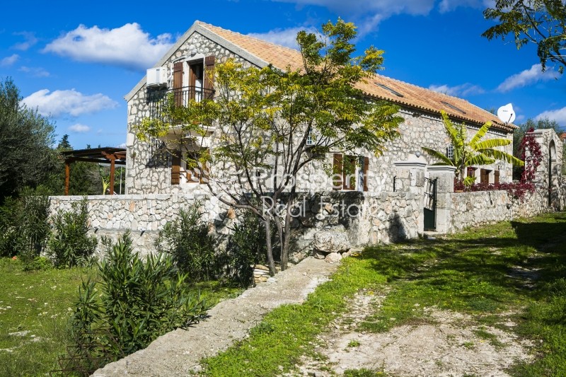 Βίλλα 250 τ.μ. πρός πώληση, Ν. Κεφαλονιάς, Κεφαλονιά