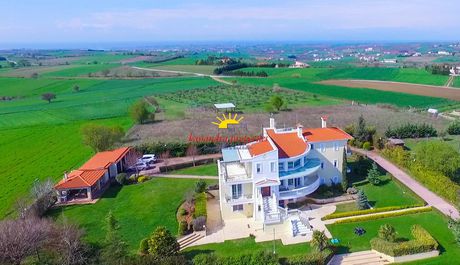 Villa 442sqm for sale-Thermi » Trilofo
