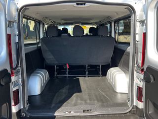 Renault Trafic 2019-thumb-10