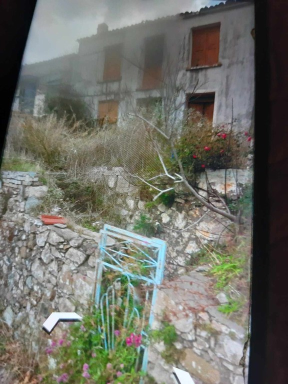 Μονοκατοικία 60 τ.μ. πρός πώληση, Ν. Λέσβου, Λέσβος - Πλωμάρι