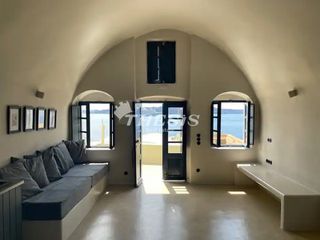 Διαμέρισμα 42 τ.μ. πρός πώληση, Κυκλάδες, Σαντορίνη-thumb-1
