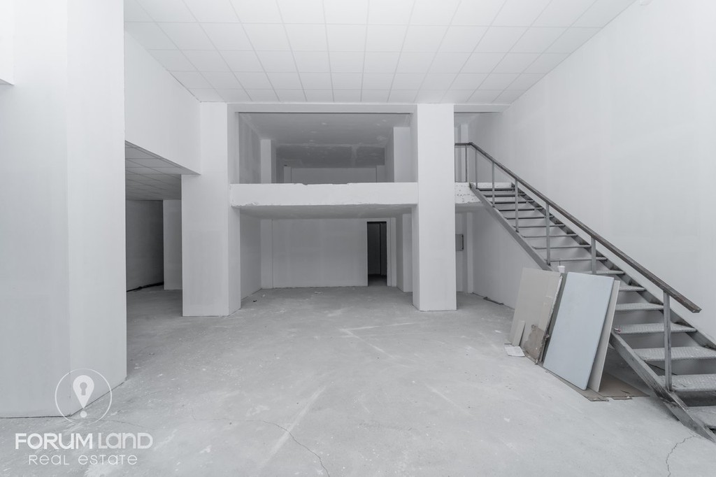 Κατάστημα 260 τ.μ. προς ενοικίαση, Κέντρο Πανοράματος