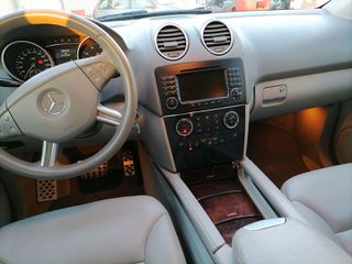 Mercedes-Benz ML 350 2008-thumb-2
