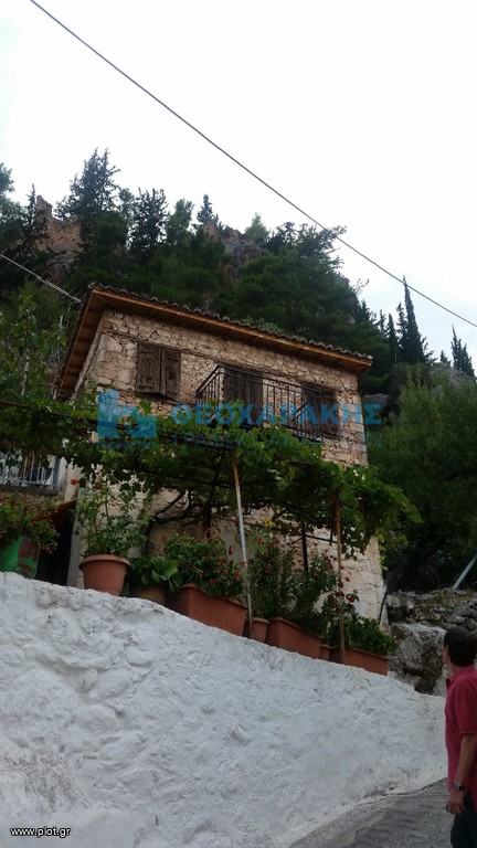 Μονοκατοικία 97 τ.μ. προς πώληση, Άμφισσα