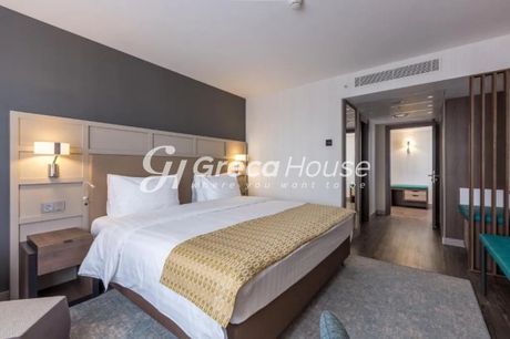 Hotel 2.500sqm for sale-Methoni