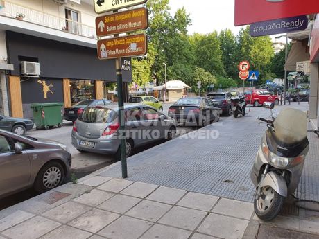 Store 80sqm for rent-Serres » Center