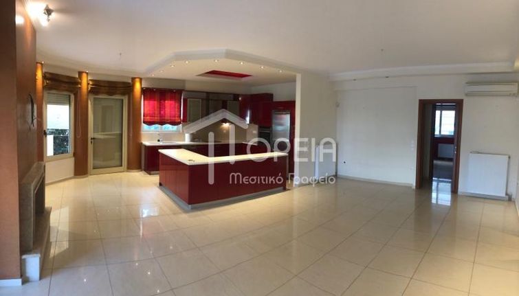 Apartment 130 sqm for rent, Athens - South, Glyfada