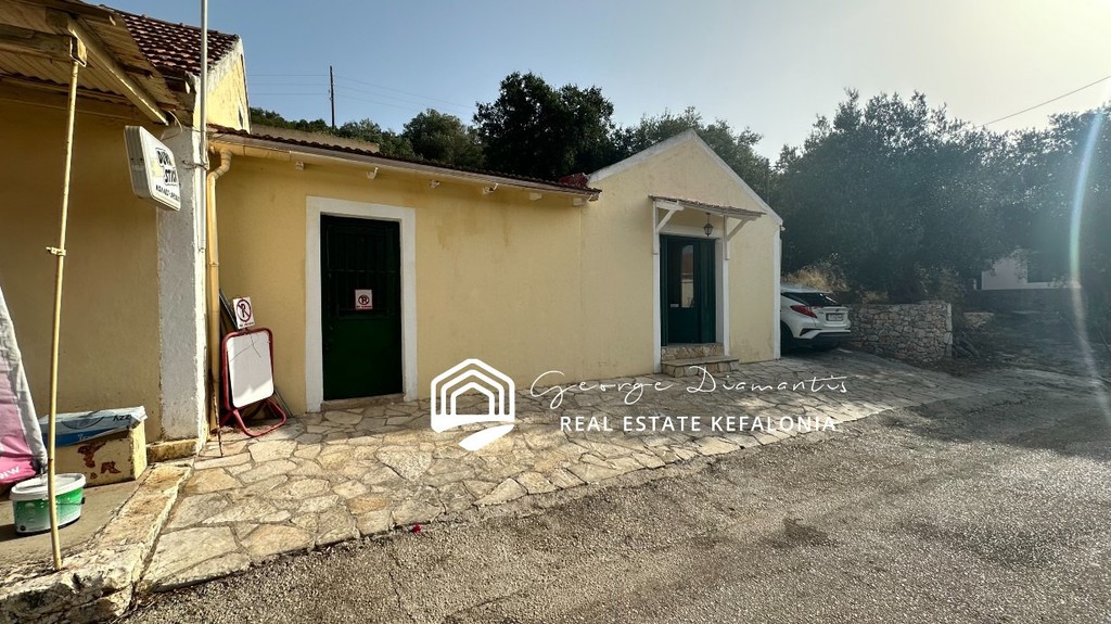 Κατάστημα 174 τ.μ. πρός πώληση, Ν. Κεφαλονιάς, Κεφαλονιά
