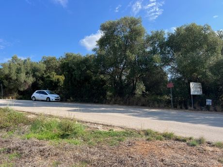 Parcel 3.739sqm for sale-Kefalonia » Leivatho