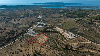 Αγροτεμάχια 13.785 τ.μ. προς πώληση, Πορτοχέλι-thumb-2